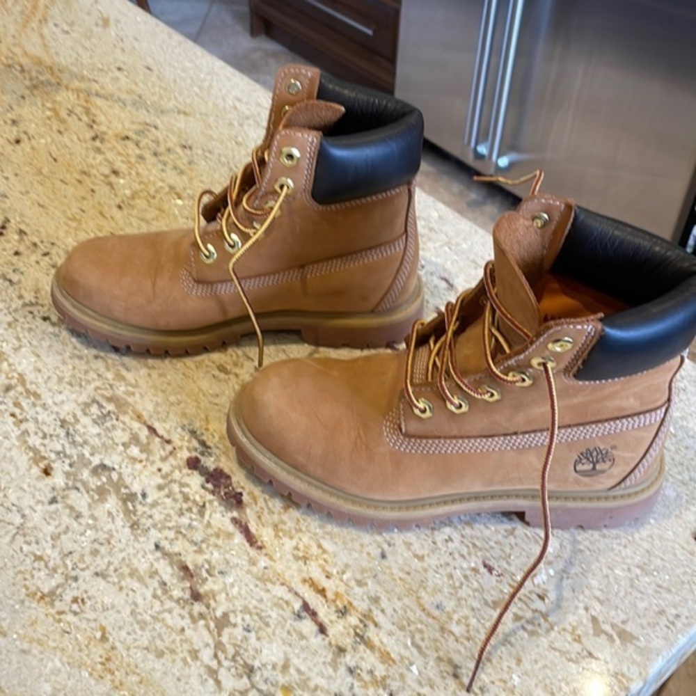 Timberland boots 🥾 Ladies 6.5